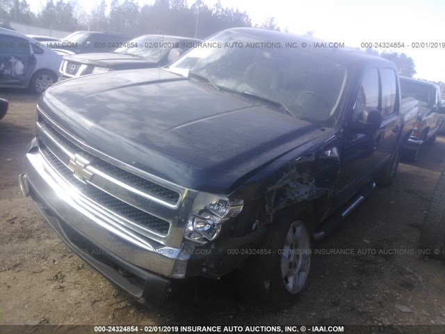 3GCEC13068G235895 - 2008 CHEVROLET SILVERADO C1500 BLACK photo 2