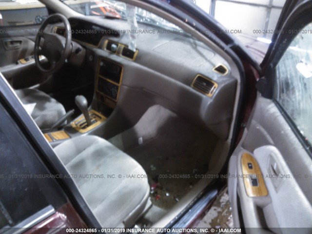 4T1BF28K51U128877 - 2001 TOYOTA CAMRY LE/XLE 红色 照片 5