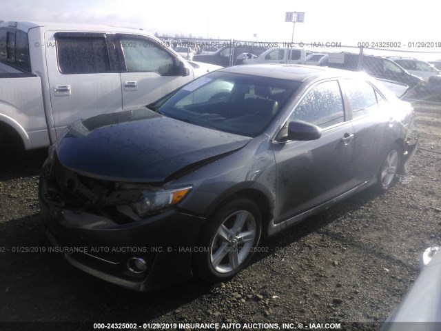 4T1BF1FKXEU752306 - 2014 TOYOTA CAMRY L/SE/LE/XLE 灰色 照片 2