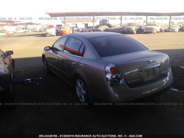 1N4BL11D14C192174 - 2004 NISSAN ALTIMA SE GOLD photo 3