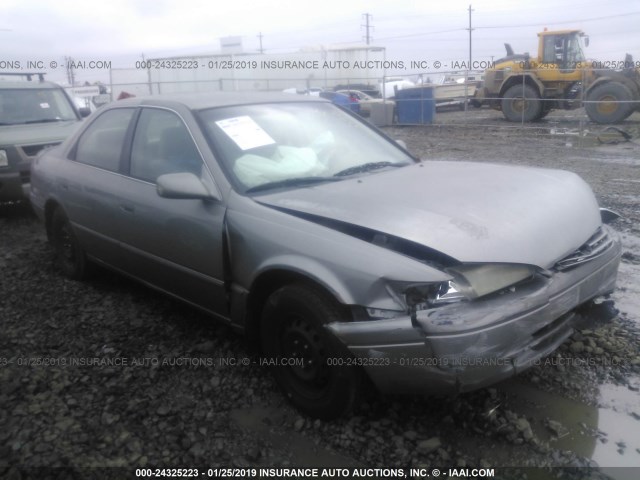 4T1BG28K3XU494715 - 1999 TOYOTA CAMRY CE/LE/XLE GRAY photo 1