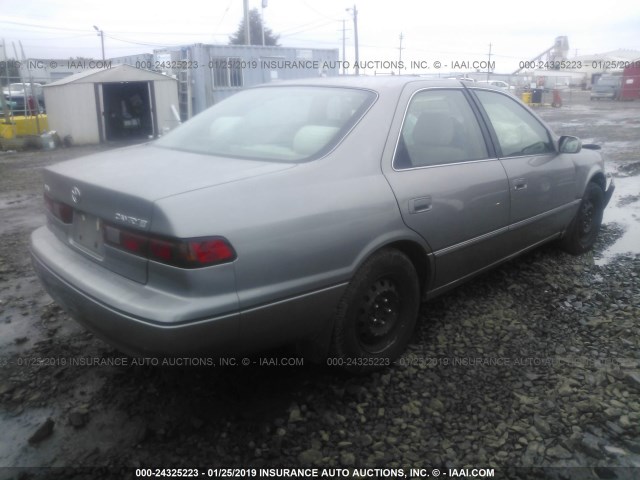 4T1BG28K3XU494715 - 1999 TOYOTA CAMRY CE/LE/XLE GRAY photo 4