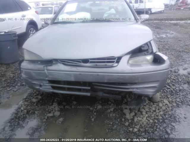 4T1BG28K3XU494715 - 1999 TOYOTA CAMRY CE/LE/XLE GRAY photo 6