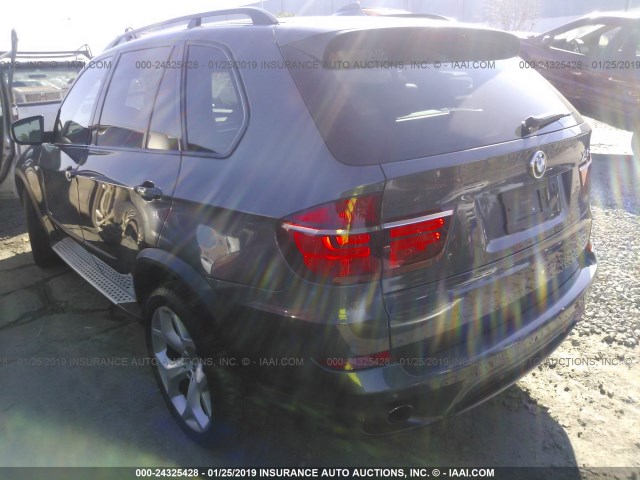 5UXZV4C59D0B02959 - 2013 BMW X5 XDRIVE35I GRAY photo 3