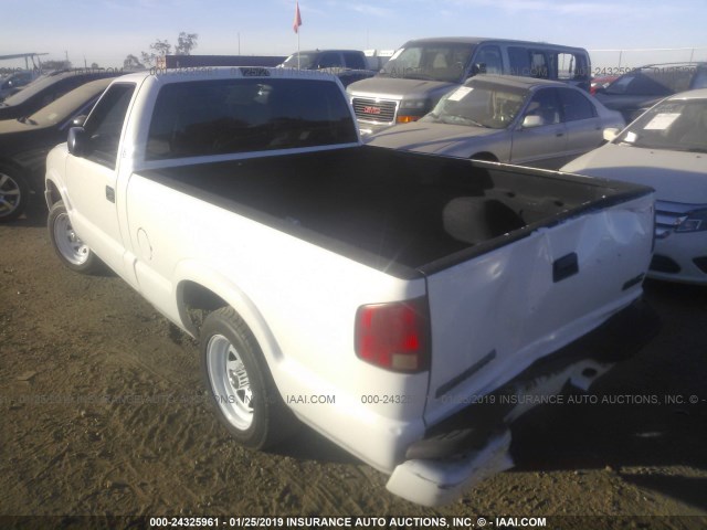 1GTCS14X838158970 - 2003 GMC SONOMA WHITE photo 3