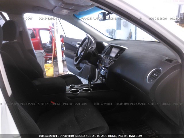 5N1AR2MM4GC657942 - 2016 NISSAN PATHFINDER S/SV/SL/PLATINUM WHITE photo 5