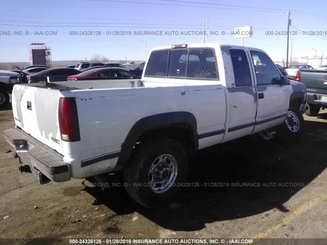 1GTGK29J3YF408713 - 2000 GMC SIERRA K2500 WHITE photo 4