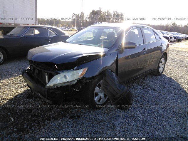 4T4BE46K59R060681 - 2009 TOYOTA CAMRY SE/LE/XLE GRAY photo 2