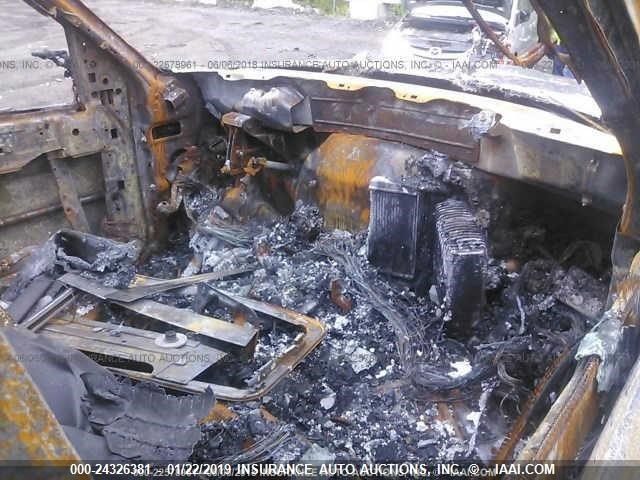 5LMFU28525LJ15661 - 2005 LINCOLN NAVIGATOR Жасыл фото 5