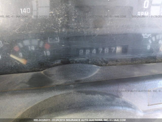 1GBL7H1M0WJ104102 - 1998 CHEVROLET C-SERIES C7H042 თეთრი ფოტო 6