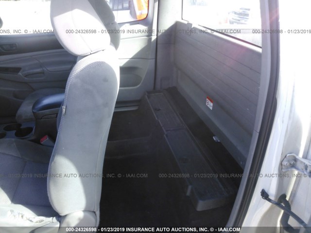 5TFTX4CNXFX061010 - 2015 TOYOTA TACOMA ACCESS CAB WHITE photo 8