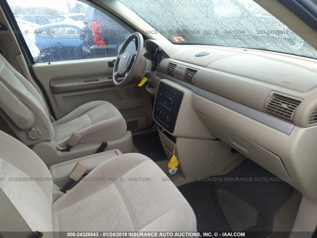 2FMZA51664BA54164 - 2004 FORD FREESTAR GRAY photo 5