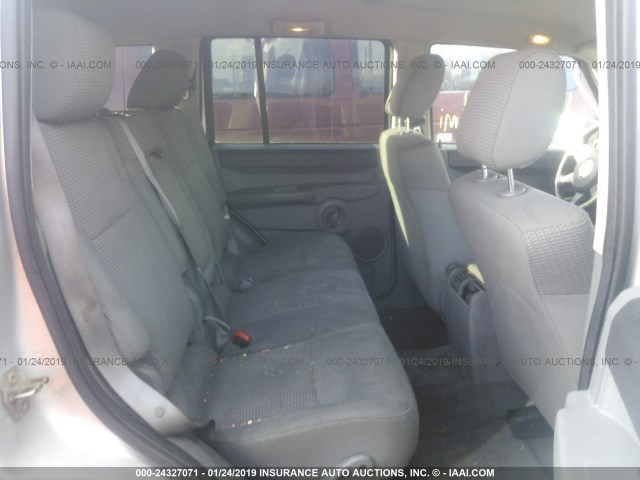 1J8HG48K07C547315 - 2007 JEEP COMMANDER Gümüş foto 8