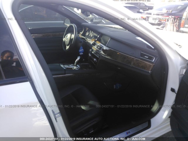 WBAYA6C56DD143895 - 2013 BMW 740 I WHITE photo 5