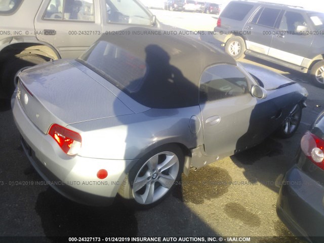 4USBU33576LW59362 - 2006 BMW Z4 3.0 GRAY photo 4