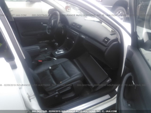 WAUDF78E28A138280 - 2008 AUDI A4 2.0T QUATTRO WHITE photo 5