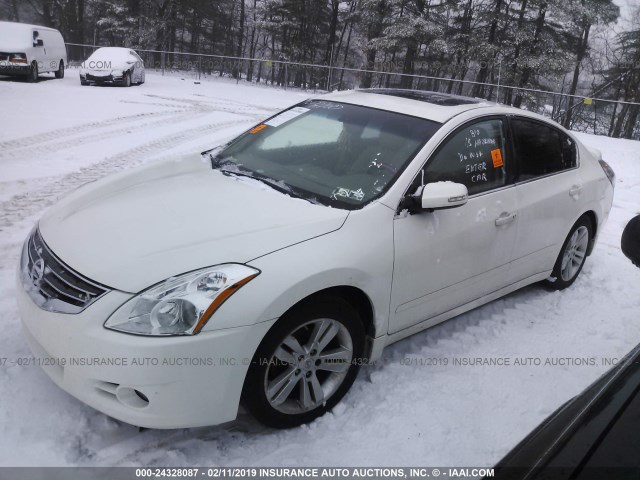 1N4BL2AP0CC216561 - 2012 NISSAN ALTIMA SR WHITE photo 2