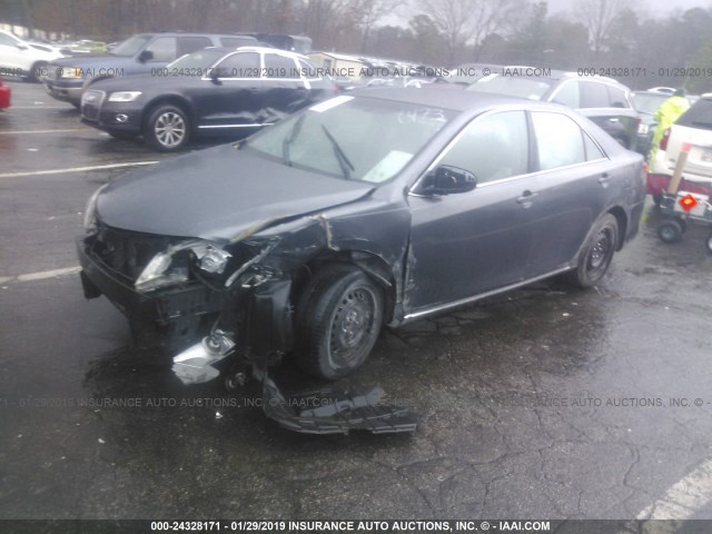 4T1BF1FK6CU166473 - 2012 TOYOTA CAMRY SE/LE/XLE GRAY photo 2