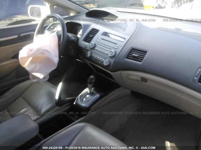 2HGFA16929H343406 - 2009 HONDA CIVIC EXL WHITE photo 5