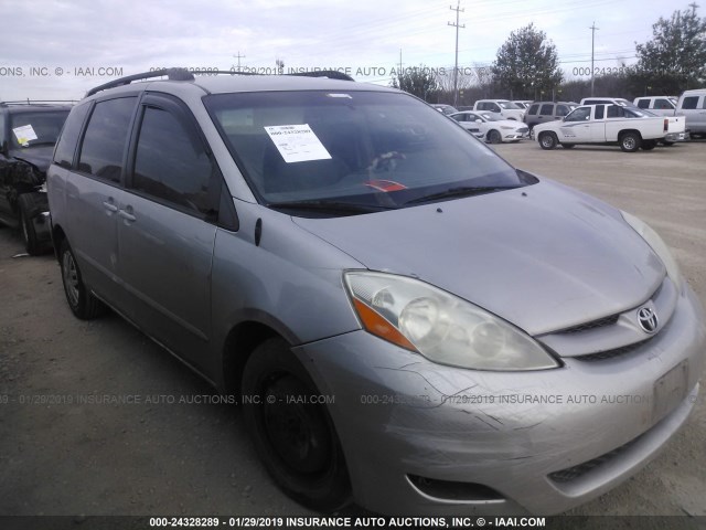 5TDZK23CX7S097542 - 2007 TOYOTA SIENNA CE/LE SILVER photo 1