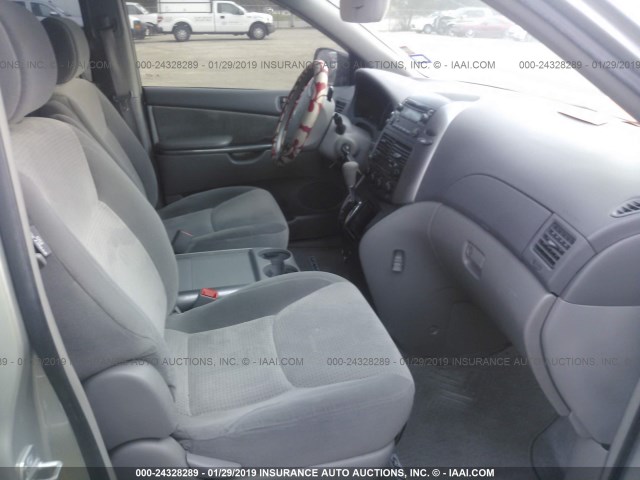 5TDZK23CX7S097542 - 2007 TOYOTA SIENNA CE/LE SILVER photo 5