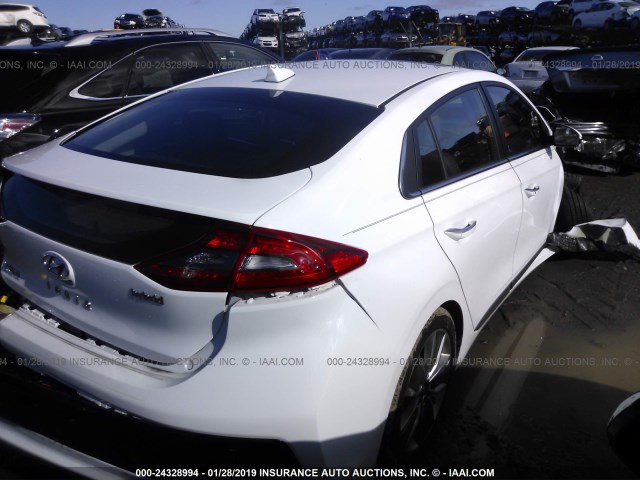 KMHC05LC0HU035587 - 2017 HYUNDAI IONIQ HEV WHITE photo 4