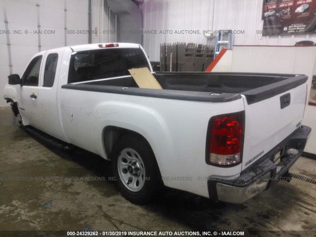 1GTR1TE04DZ286564 - 2013 GMC SIERRA C1500 WHITE photo 3