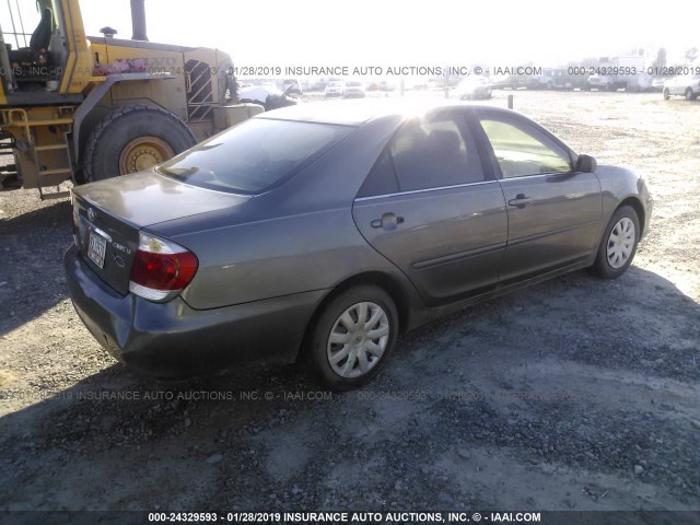 4T1BE32K75U974113 - 2005 TOYOTA CAMRY LE/XLE/SE GRAY photo 4