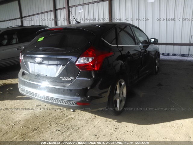 1FADP3N20EL196266 - 2014 FORD FOCUS TITANIUM BLACK photo 4