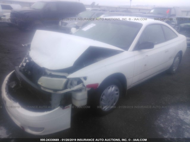 2T1CF22P01C455228 - 2001 TOYOTA CAMRY SOLARA SE/SLE WHITE photo 2