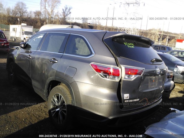 5TDJKRFH3GS238500 - 2016 TOYOTA HIGHLANDER XLE GRAY photo 3