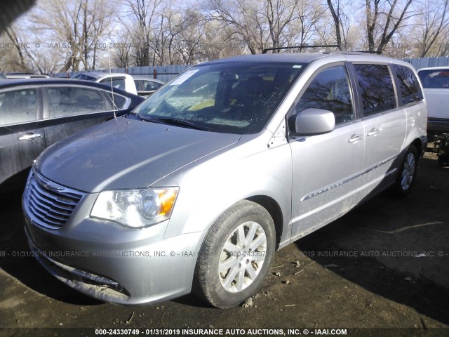 2C4RC1BG2ER372113 - 2014 CHRYSLER TOWN & COUNTRY TOURING SILVER photo 2