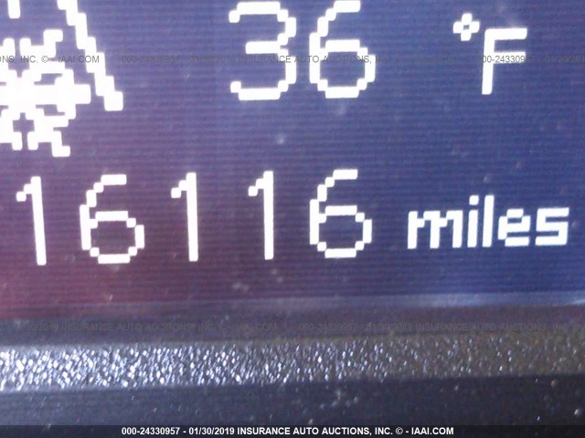 JTEBU5JR0H5427390 - 2017 TOYOTA 4RUNNER SR5 PREM/LTDL/TRAIL/TRD Biały zdjęcie 7