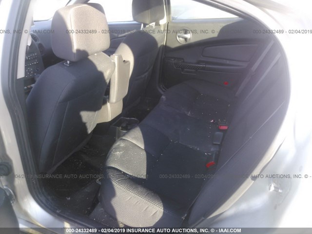 2G2WP552181115689 - 2008 PONTIAC GRAND PRIX SILVER photo 8