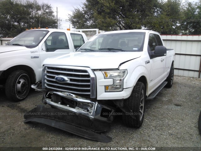 1FTEX1CP5FKE60705 - 2015 FORD F150 SUPER CAB WHITE photo 2