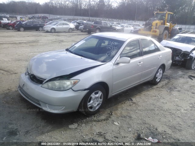 4T1BE32K95U058890 - 2005 TOYOTA CAMRY LE/XLE/SE Champagne photo 2