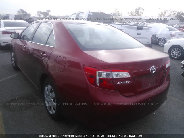 4T1BF1FK4CU578505 - 2012 TOYOTA CAMRY SE/LE/XLE RED photo 3