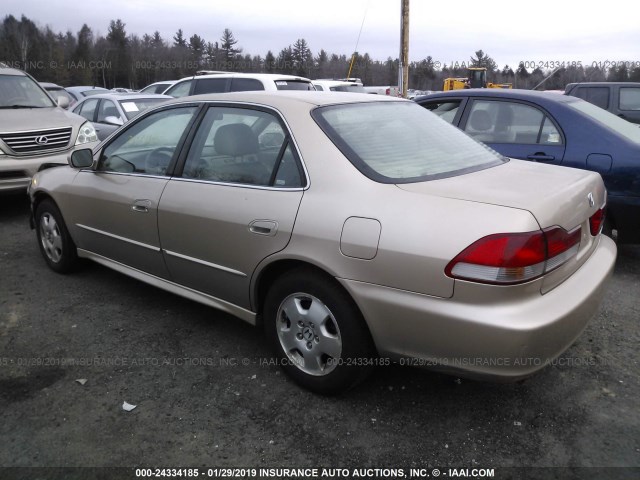 1HGCG16502A072459 - 2002 HONDA ACCORD GOLD photo 3