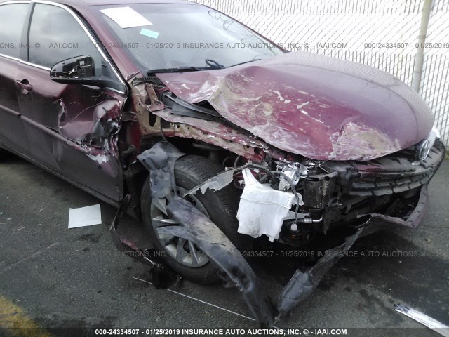4T1BF1FK6GU541820 - 2016 TOYOTA CAMRY LE/XLE/SE/XSE RED photo 6