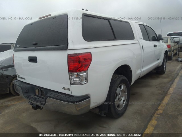 5TFUM5F15BX025053 - 2011 TOYOTA TUNDRA DOUBLE CAB SR5 WHITE photo 4