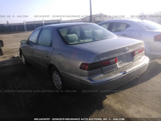 4T1BG22K6VU028797 - 1997 TOYOTA CAMRY CE/LE/XLE BEIGE photo 3