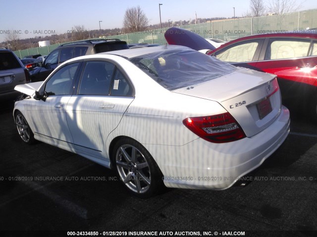 WDDGF4HB2EA960180 - 2014 MERCEDES-BENZ C 250 WHITE photo 3