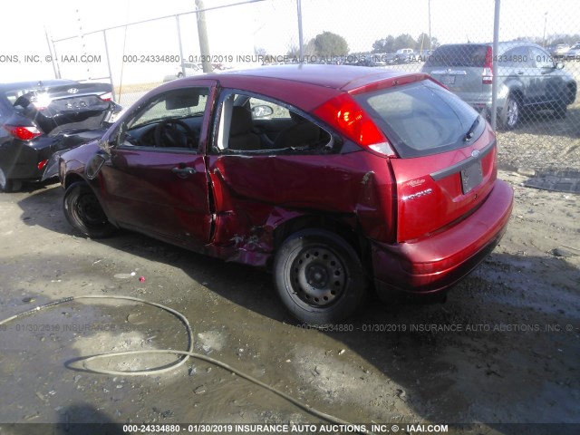 3FAFP31N75R106797 - 2005 FORD FOCUS ZX3 RED photo 3