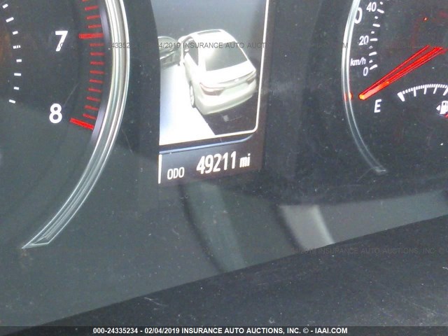 4T1BF1FK6HU295742 - 2017 TOYOTA CAMRY LE/XLE/SE/XSE GRAY photo 7