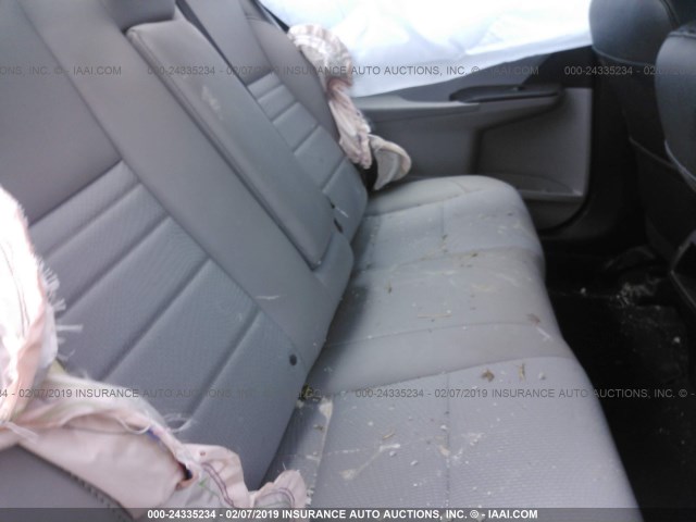4T1BF1FK6HU295742 - 2017 TOYOTA CAMRY LE/XLE/SE/XSE GRAY photo 8