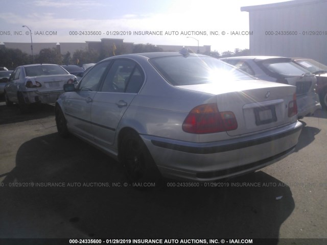 WBAAV53421FK46075 - 2001 BMW 330 I SILVER photo 3