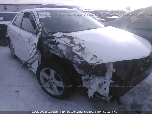 4T1BF1FK0EU840216 - 2014 TOYOTA CAMRY L/SE/LE/XLE 白色 照片 6