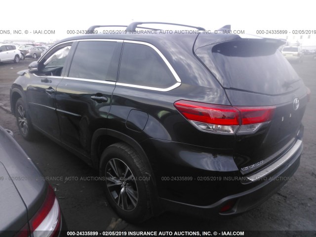 5TDBZRFH9JS907926 - 2018 TOYOTA HIGHLANDER LE/LE PLUS BLACK photo 3