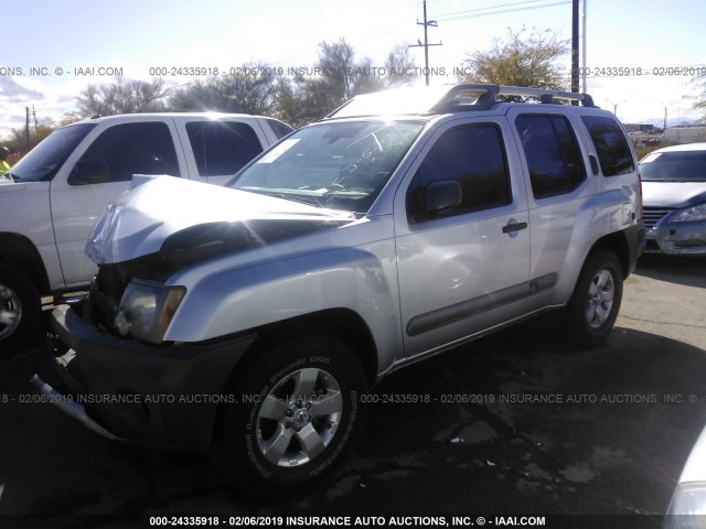 5N1AN0NU9CC504739 - 2012 NISSAN XTERRA OFF ROAD/S/SE SILVER photo 2