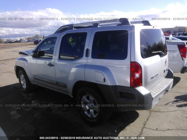 5N1AN0NU9CC504739 - 2012 NISSAN XTERRA OFF ROAD/S/SE SILVER photo 3